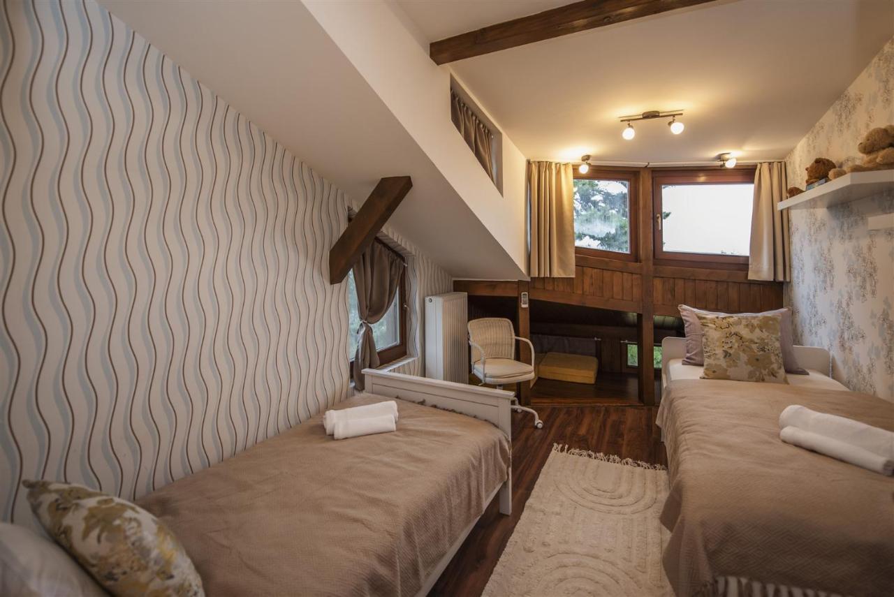 Hilltop Wellness Villa-big Garden, Sauna, Hot Tube