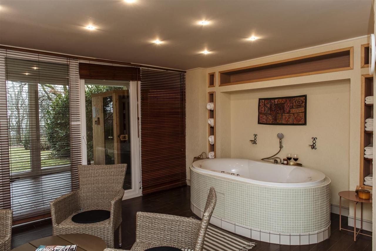 Hilltop Wellness Villa-big Garden, Sauna, Hot Tube *