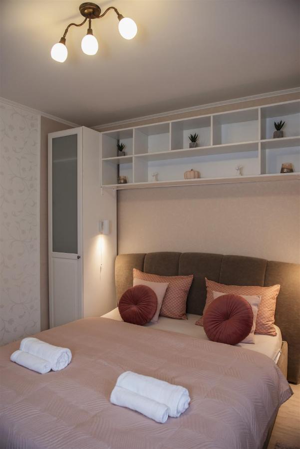 Hilltop Wellness Villa-big Garden, Sauna, Hot Tube Vila Pětikostelí